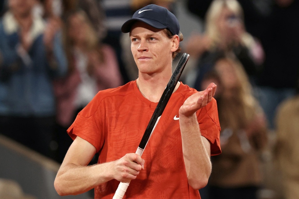 奠定成功基 奠定成功基