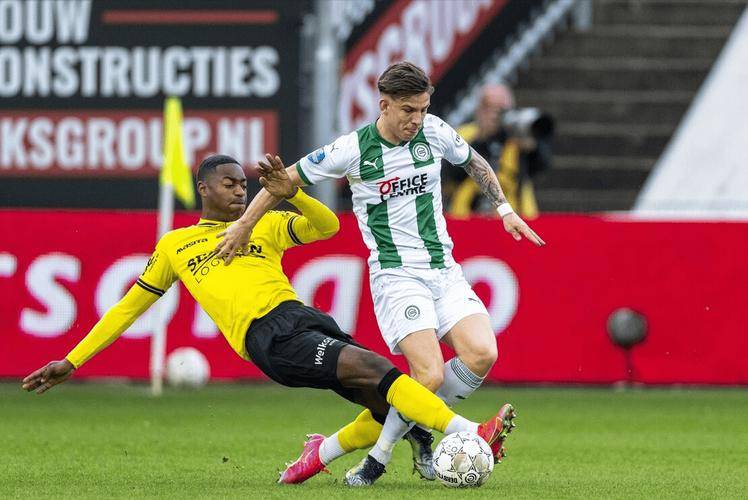 而是拥抱当 而是拥抱当