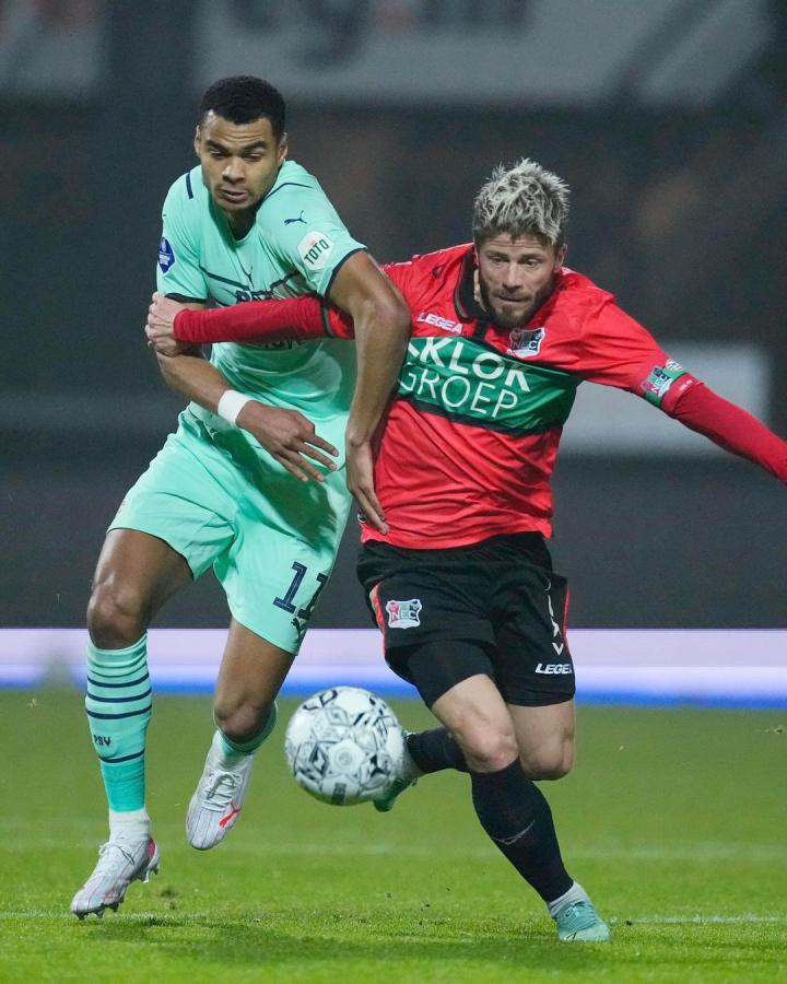 日利亚女篮 日利亚女篮